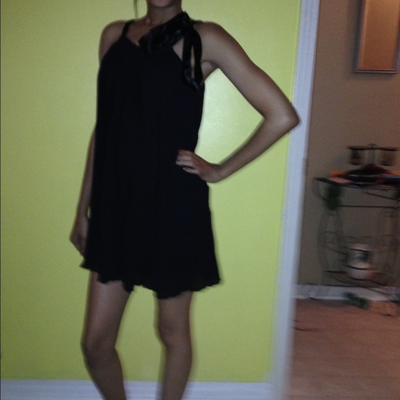 LBD - Picture 4 of 4